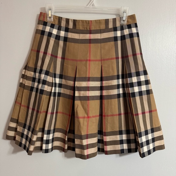 Burberry London Nova Check Tan A-Line Pleated Skirt Size 4 - Picture 1 of 16